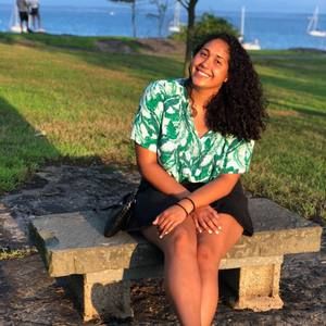 Meet your Posher, Bianca